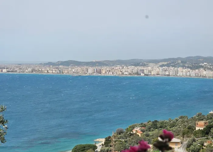 Mesaiz * Vlorë