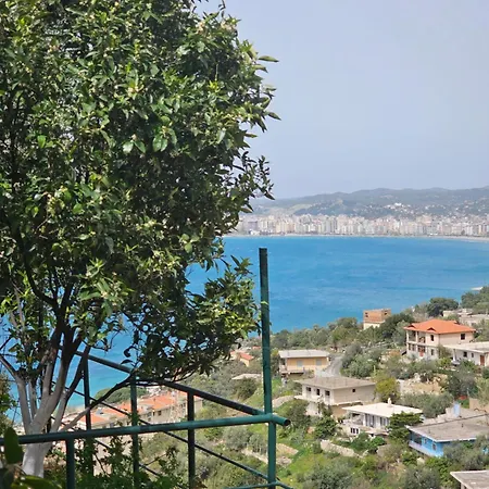 Apartment Mesaiz Vlore