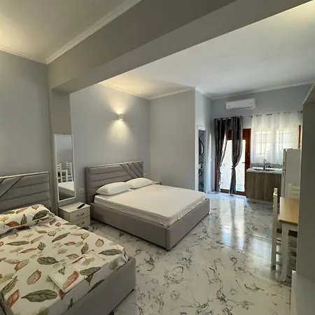 Apartment Mesaiz Vlore