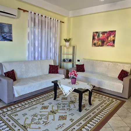 Mesaiz דירה Vlorë
