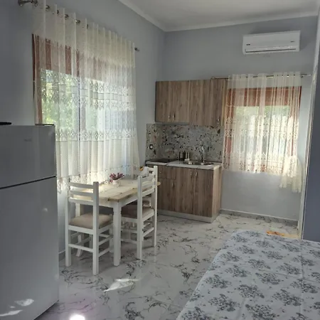 Mesaiz * Vlorë