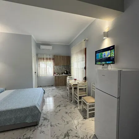דירה Mesaiz Vlorë